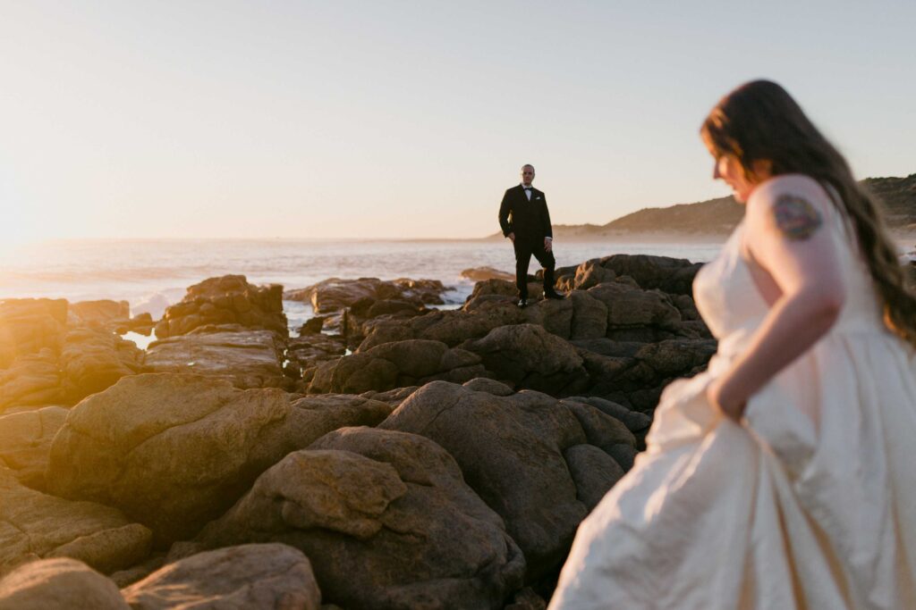 Margaret River elopement photographs along the rocky coastline near Prevelly