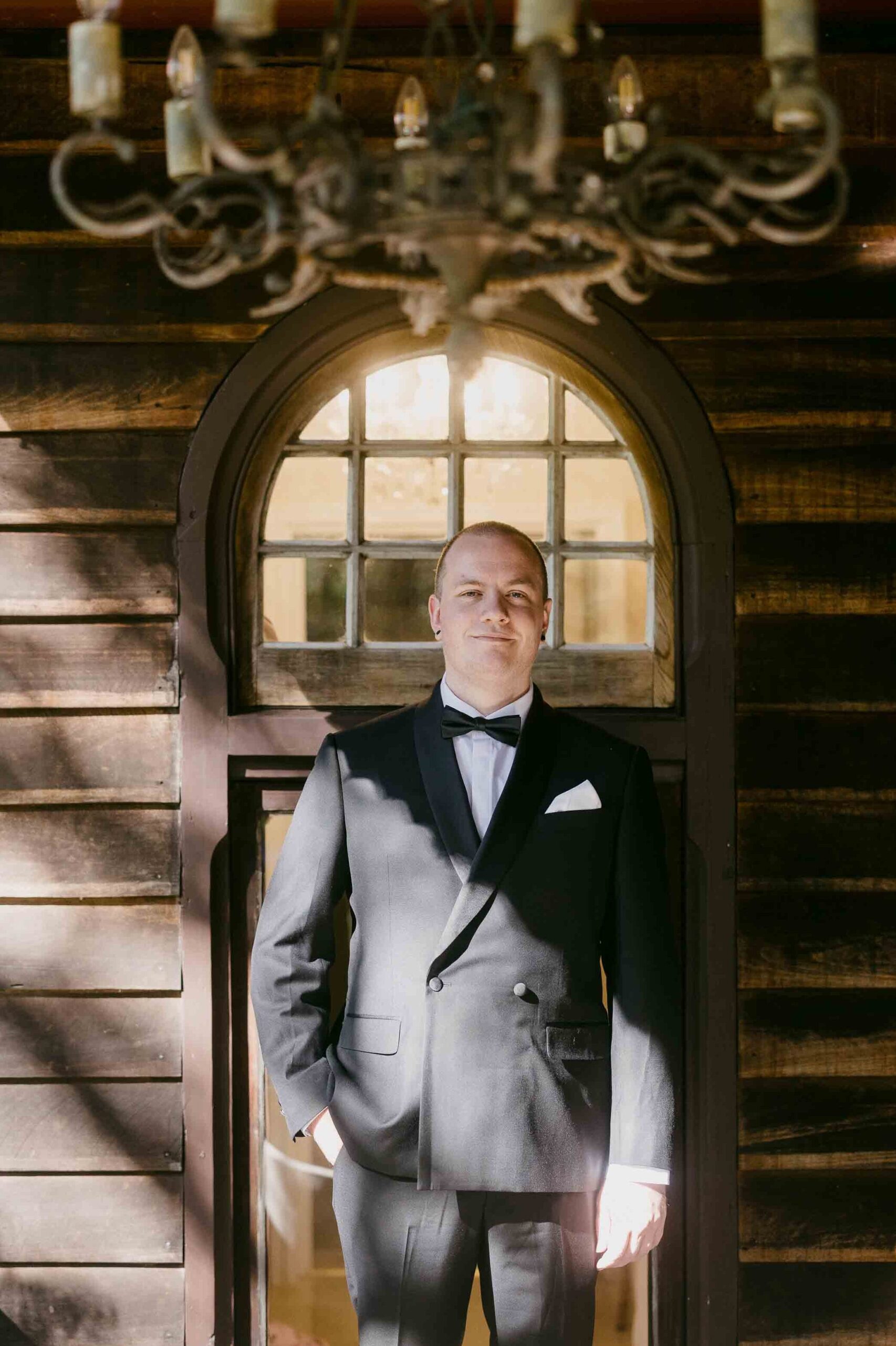 portrait groom la foret