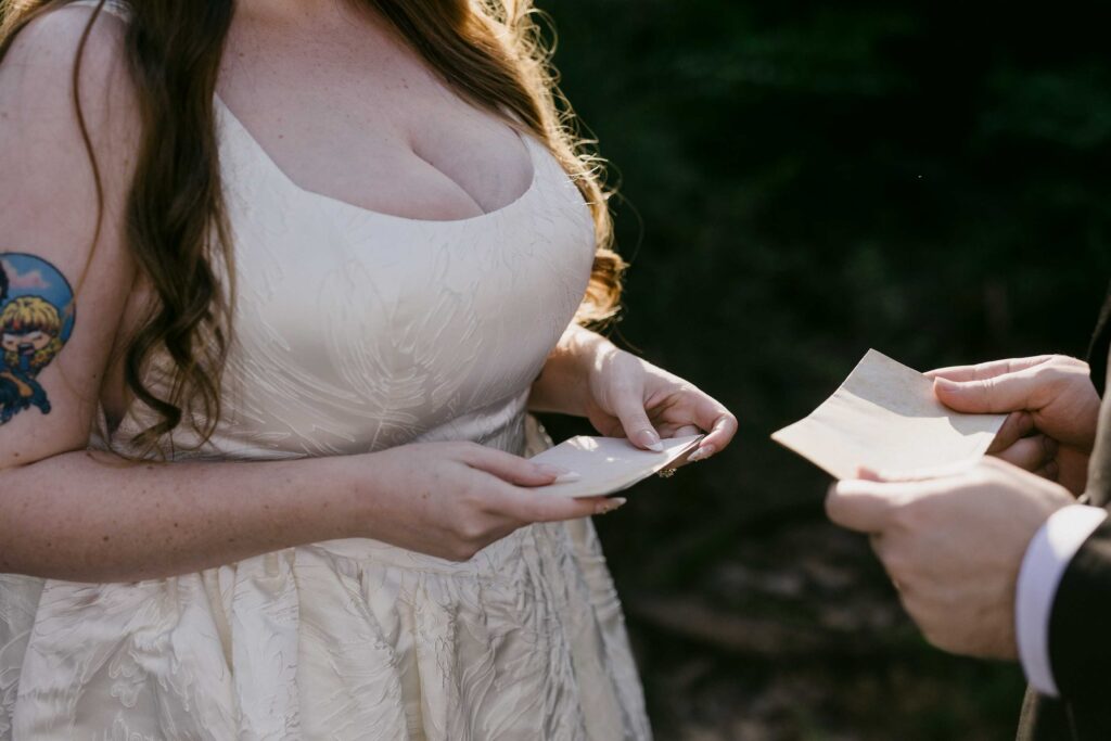 reading vows close up